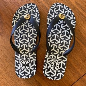 Tory Burch black and white flip flops